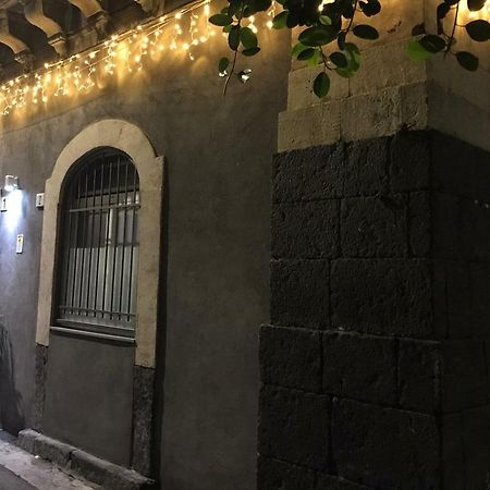Апартаменти A Casa Di Sole Катанія Екстер'єр фото